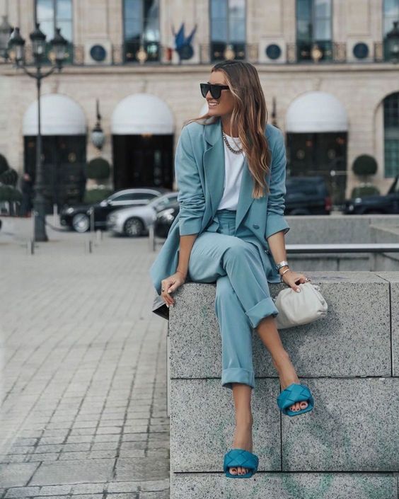 Spring Office Outfits for Women 2024: Fresh and Fashion-Forward 15 Ideas
