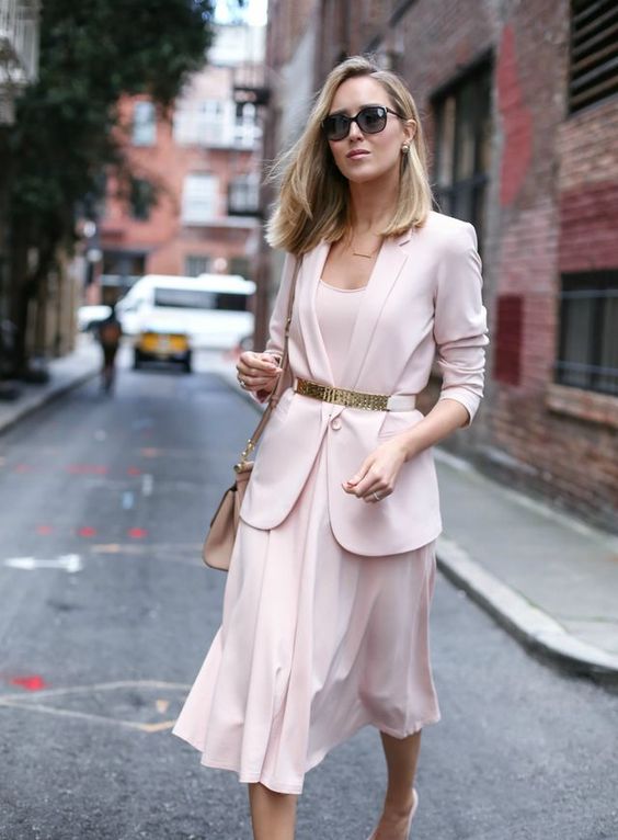 Spring Office Outfits for Women 2024: Fresh and Fashion-Forward 15 Ideas