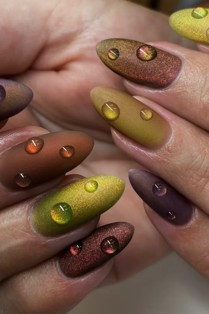 Moody Velvet Drops