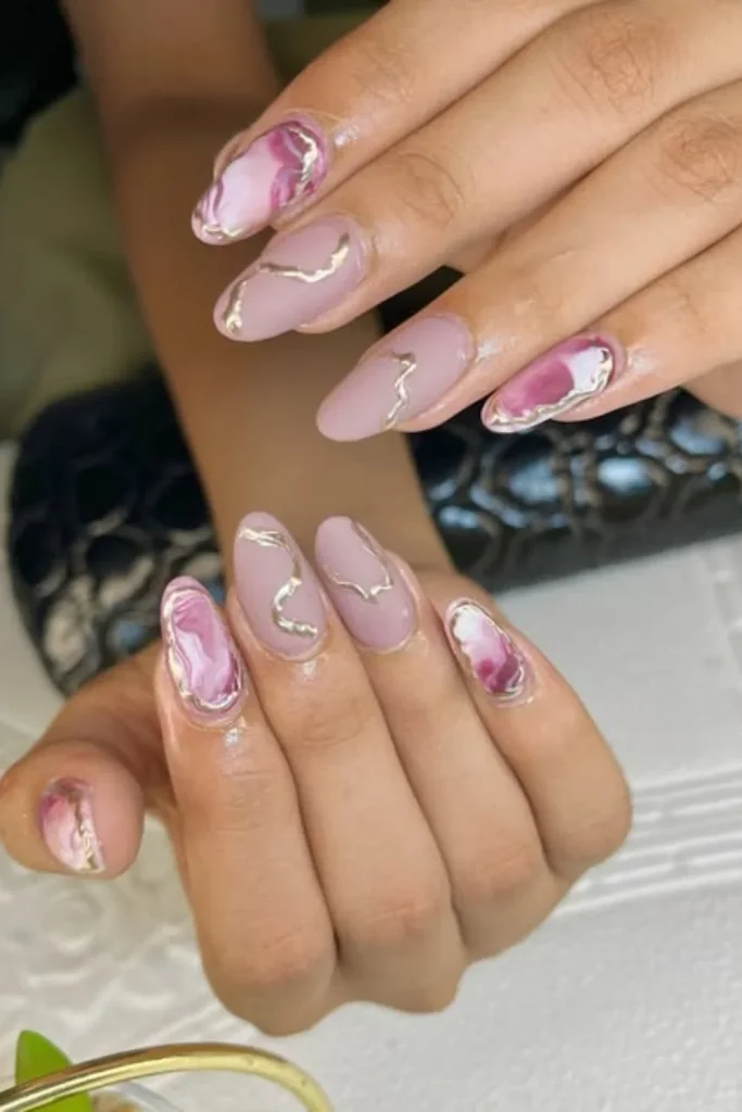 Marble-Style Swirls