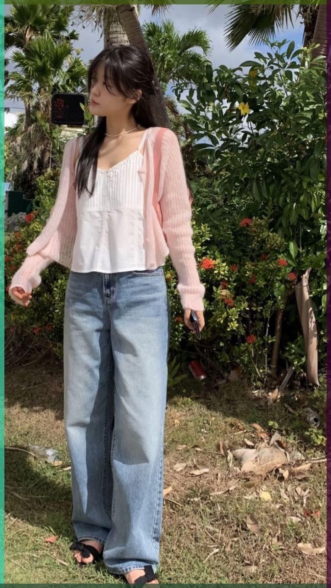 8. Effortless Pastel Charm: Breezy Layers for a Spring Day