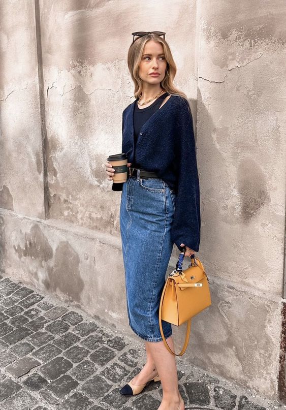 Spring Outfits for Women Over 30 - Wardrobe 2024 17 Ideas: A Blend of Elegance and Comfort