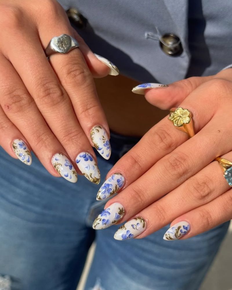 classy and dainty spring nail art designs