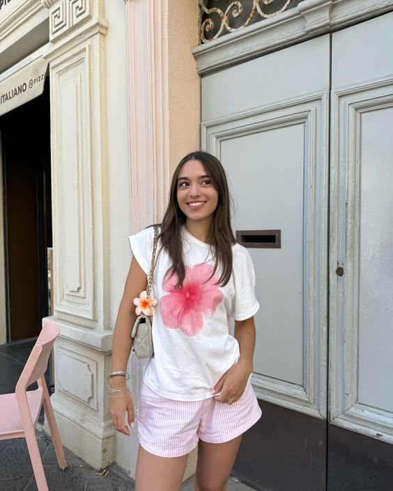 21. Effortlessly Blooming in a Pastel Spring Vibe