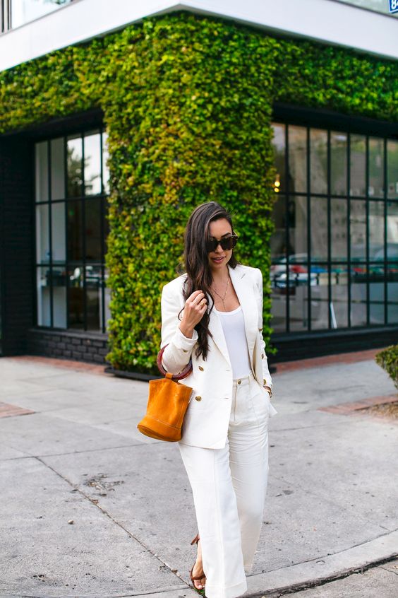 Spring Office Outfits for Women 2024: Fresh and Fashion-Forward 15 Ideas