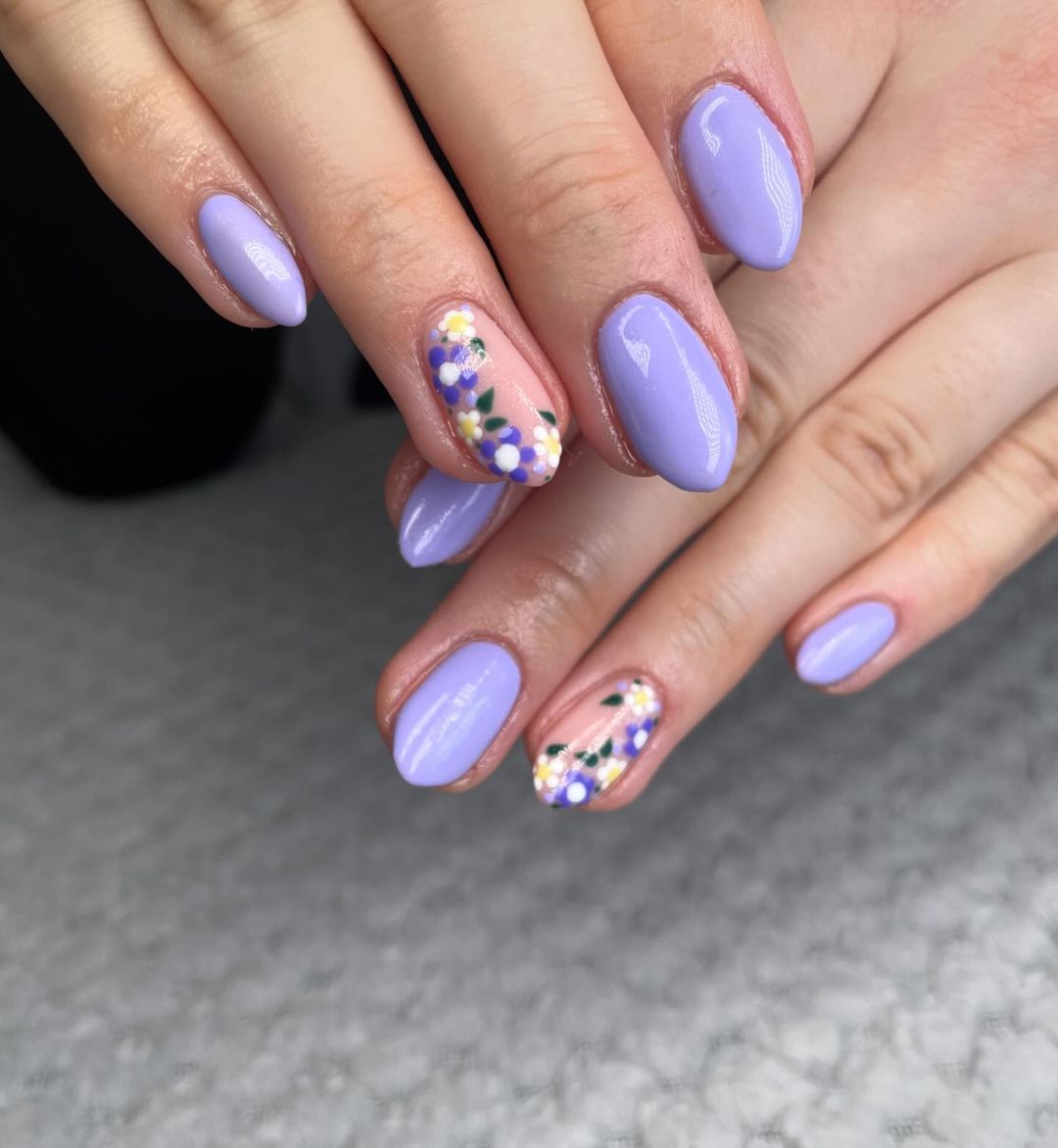 Lilac lavender nails