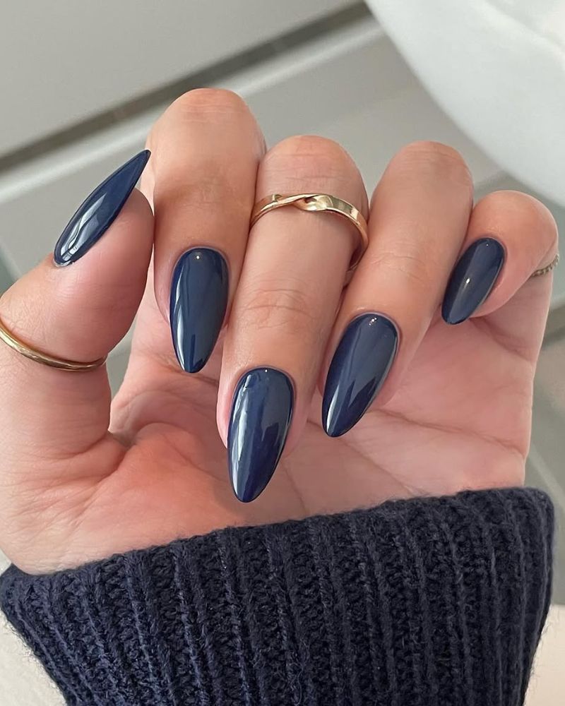 simple blue nails, chrome nails