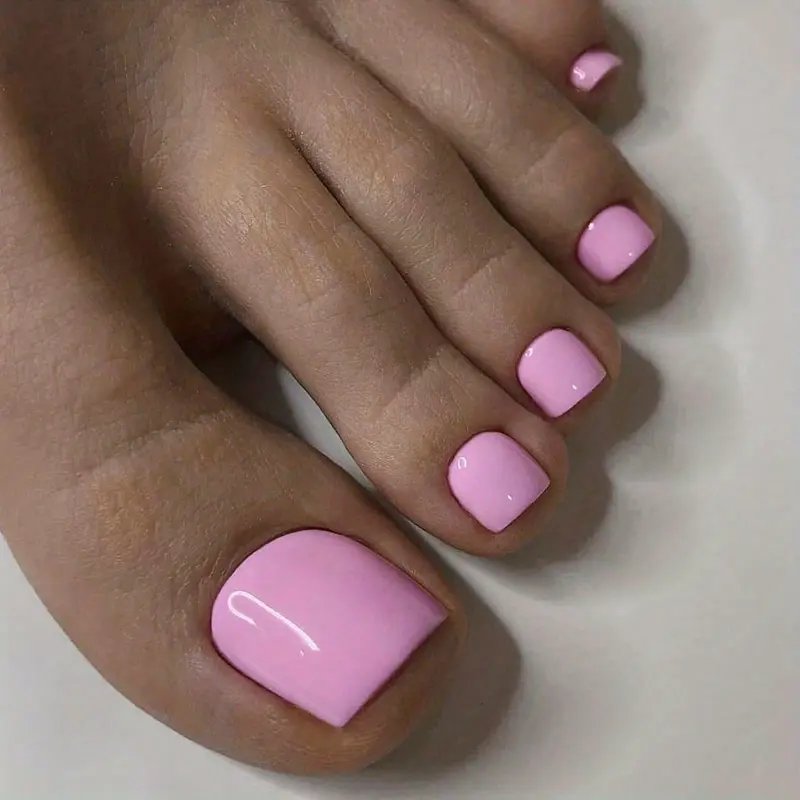 light pink toe nails