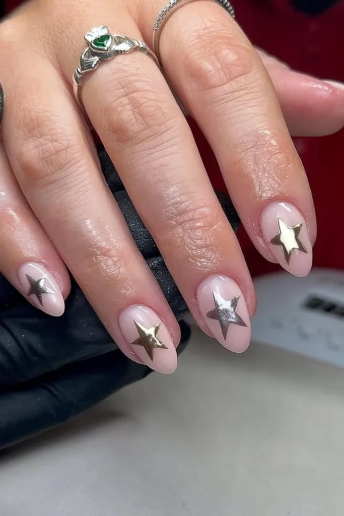 Statement Gold Star Accents