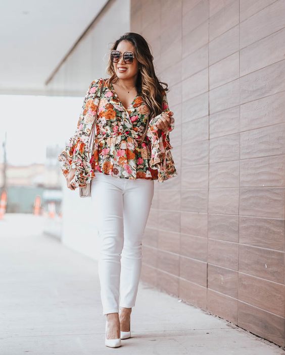 Spring Outfits for Women Over 30 - Wardrobe 2024 17 Ideas: A Blend of Elegance and Comfort