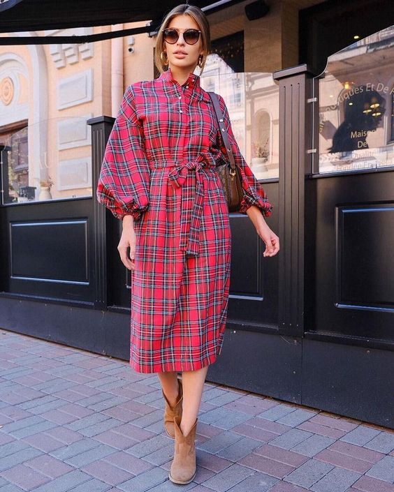 Spring Office Outfits for Women 2024: Fresh and Fashion-Forward 15 Ideas