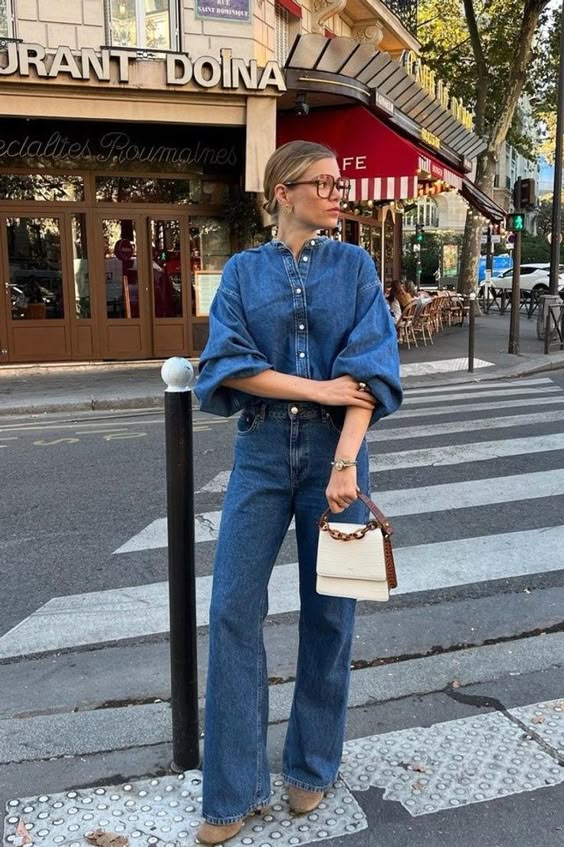 27. Effortlessly Chic: Parisian Double Denim for Spring