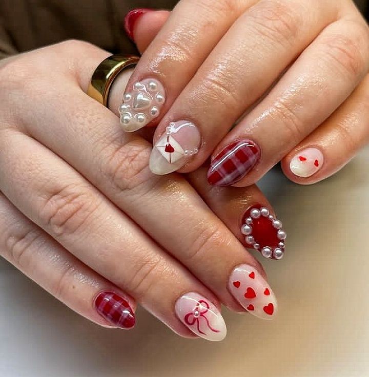 Stunning Classy Valentine Nails That Exude Love and Elegance