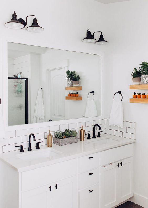 Budget-Friendly Bathroom Decor Ideas
