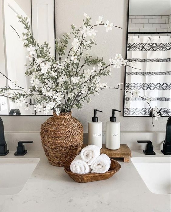 Budget-Friendly Bathroom Decor Ideas