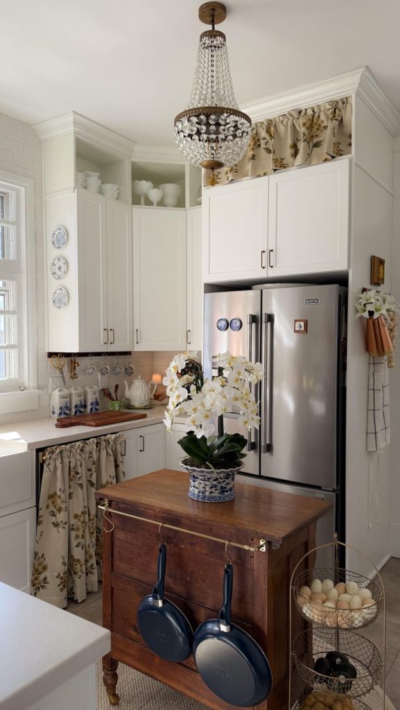 A story-telling Nancy Meyers kitchen with personal touches