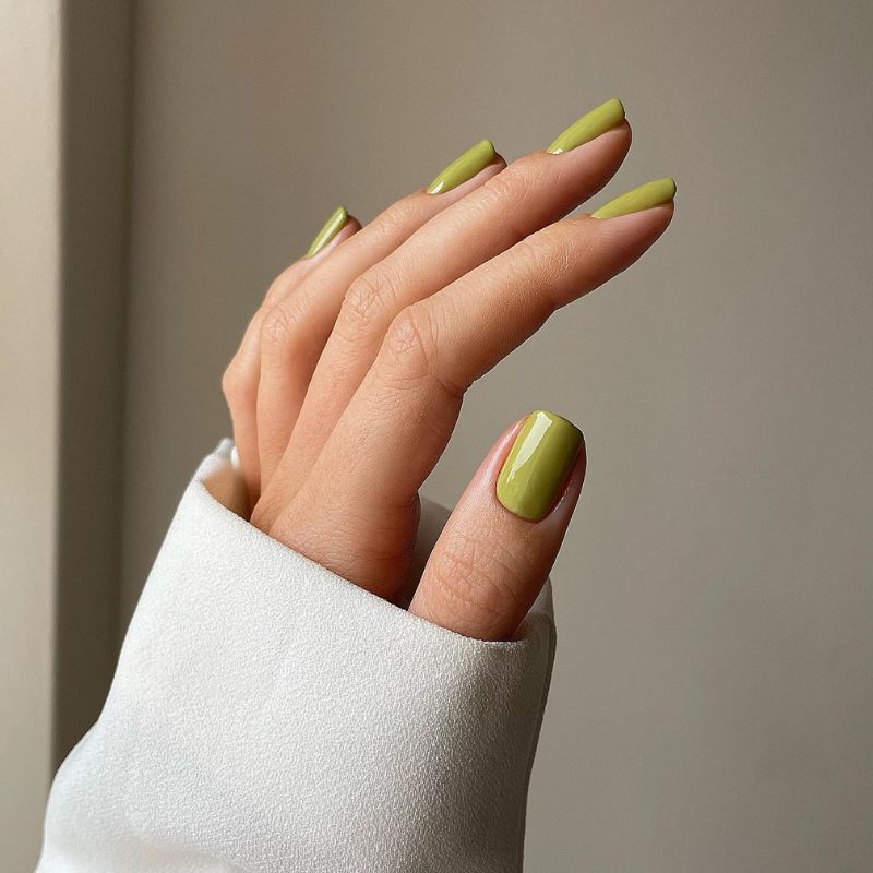 Glossy Olive Green Short Nails