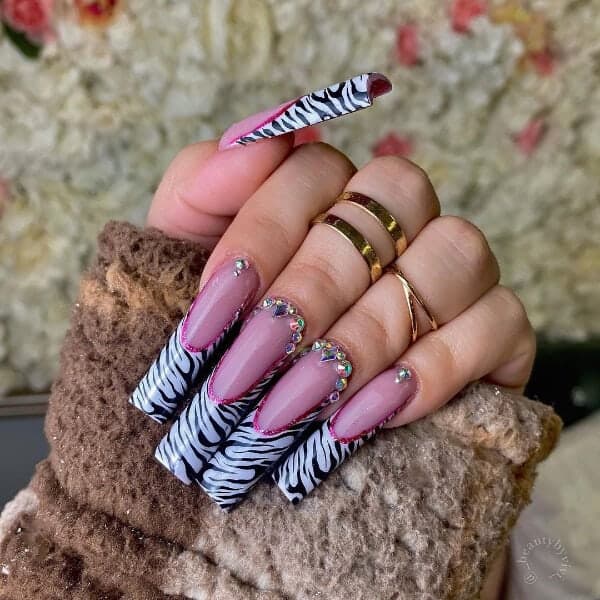 @_beautybyvivi_