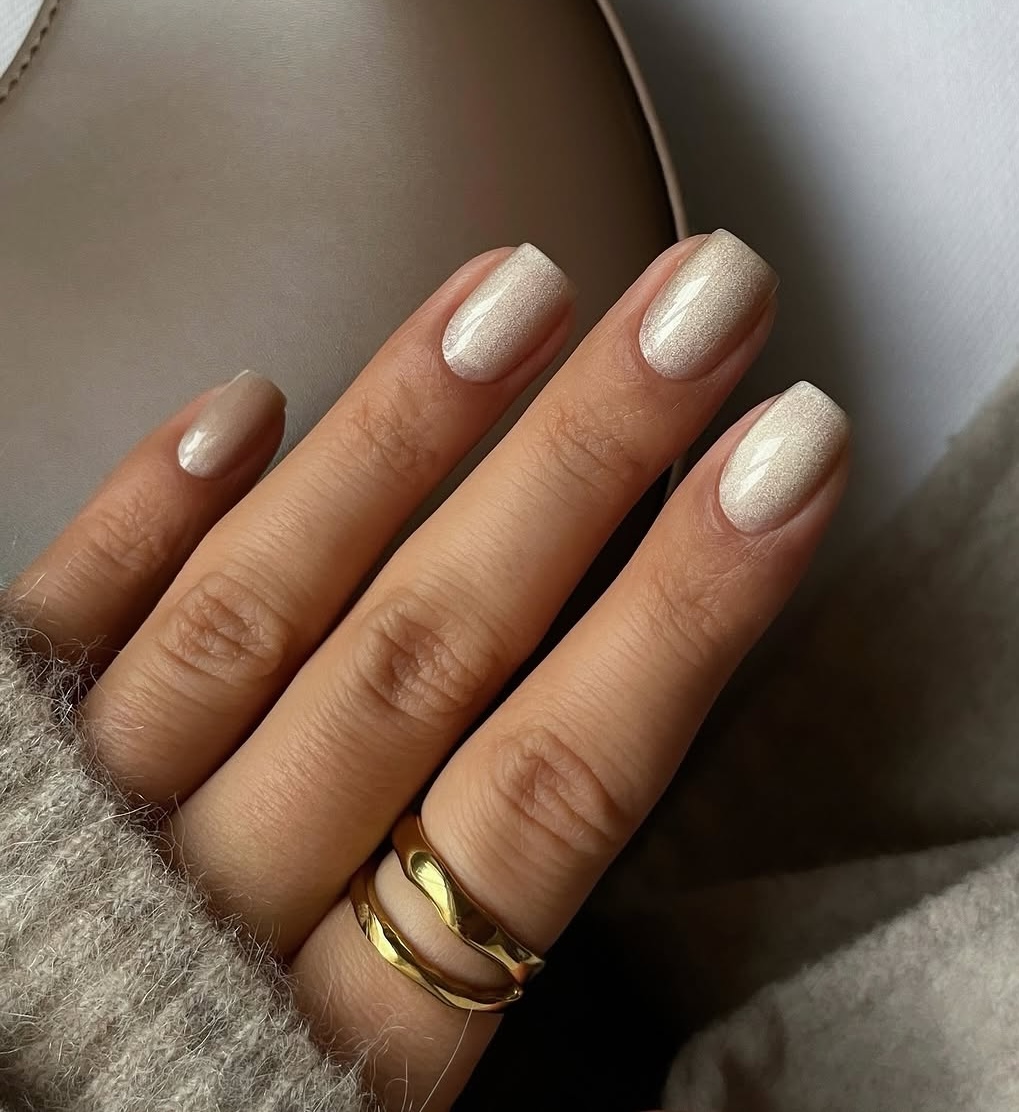 classy velvet cat eye gold trendy simple nail designs