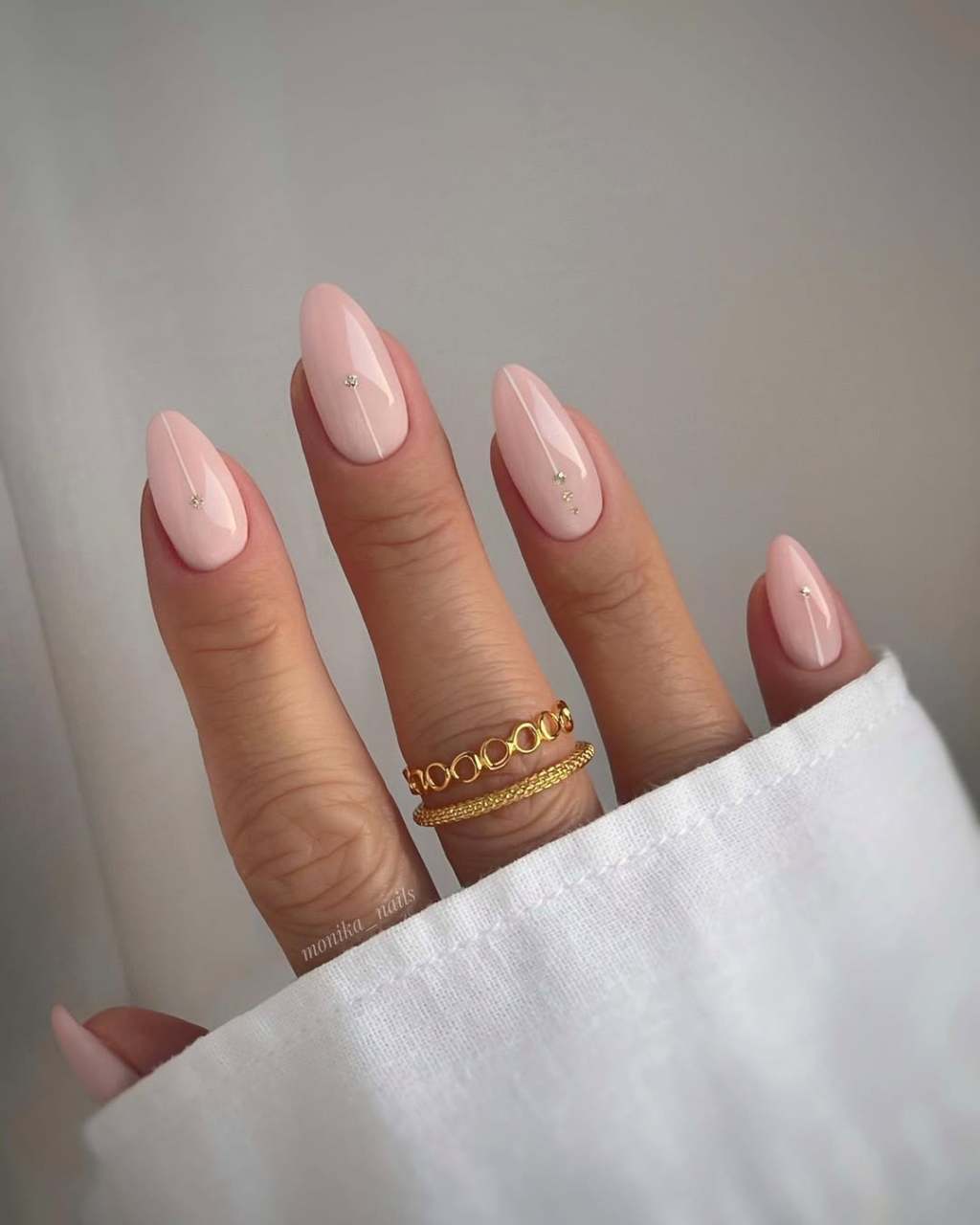 cute beige nails with trendy glitter dot simple nail designs that are easy to DIY