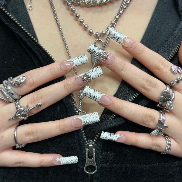 @nailz4baddiez0nly